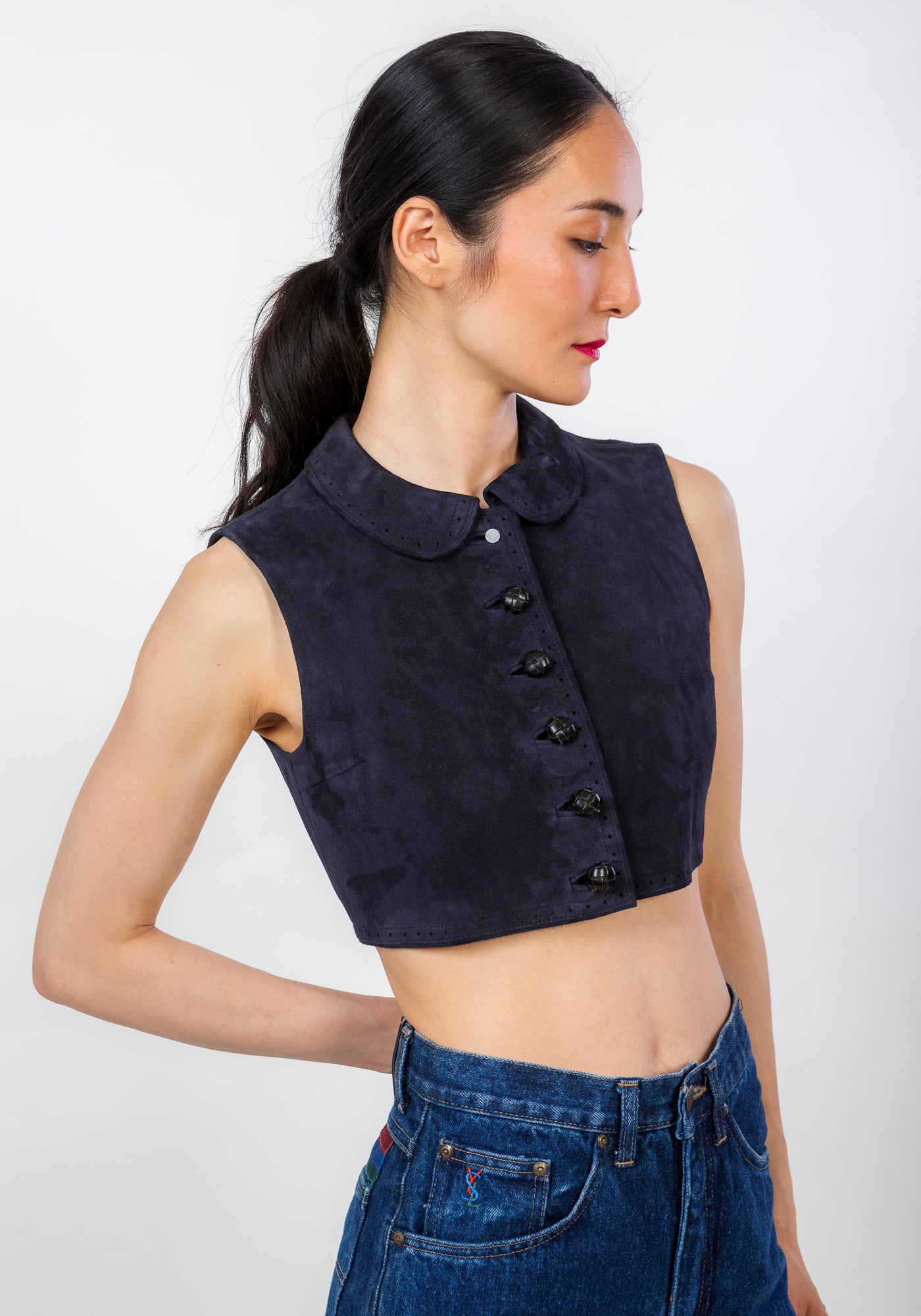 Rare suede sleeveless jacket