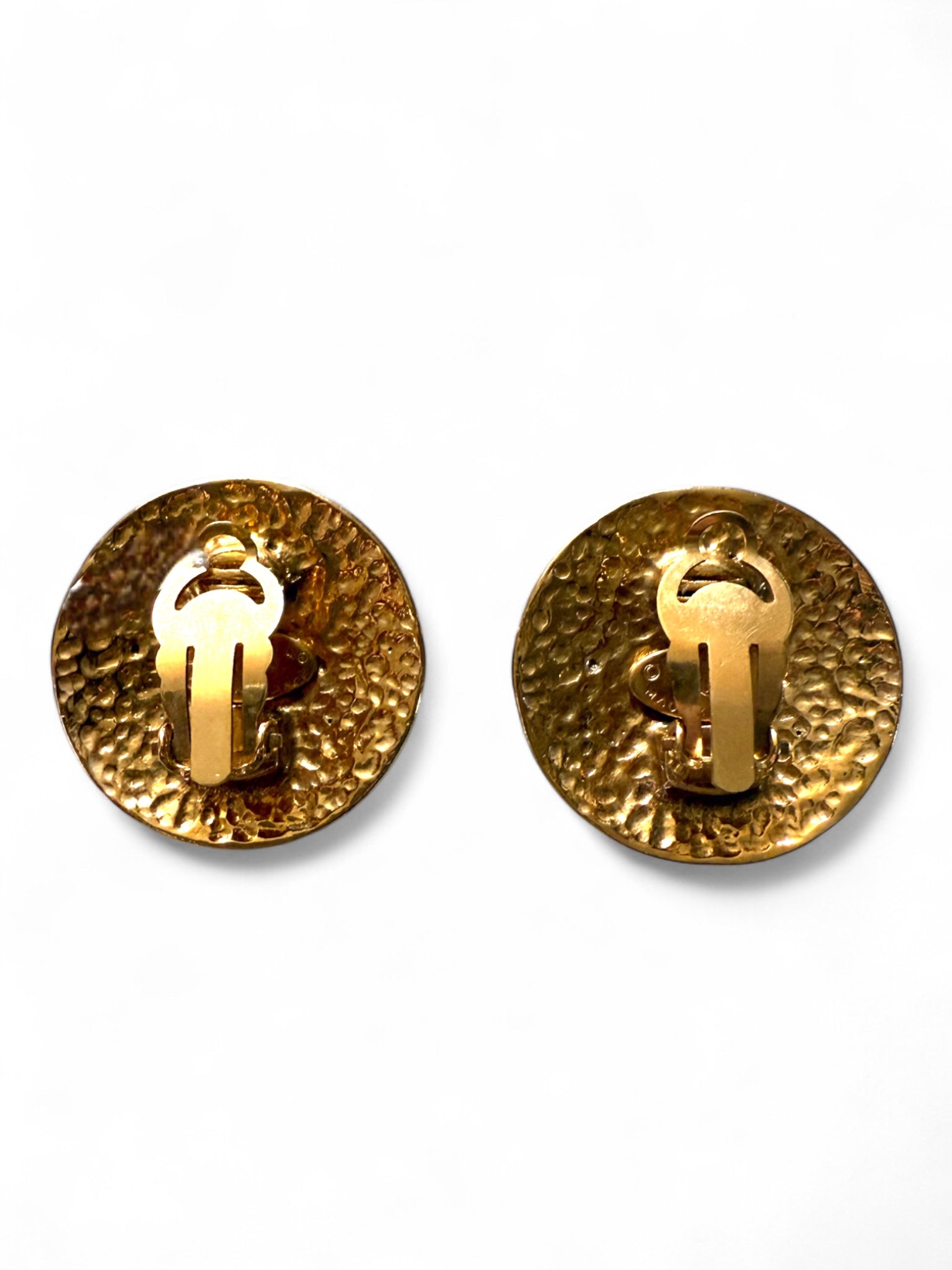 Vintage CC clip earring