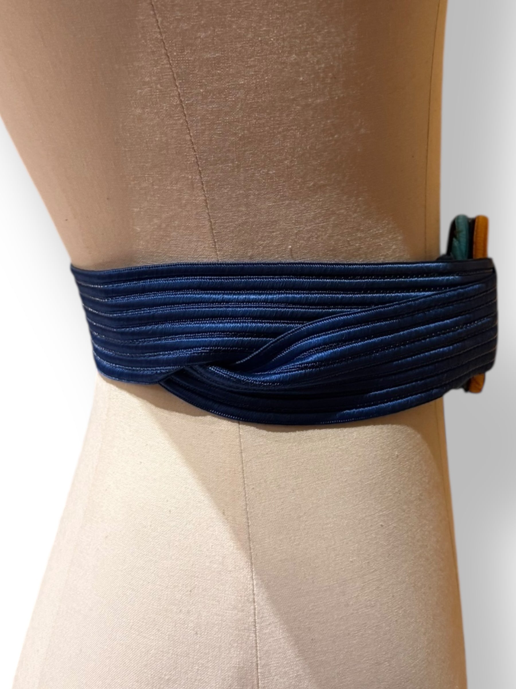 Vintage YSL belt