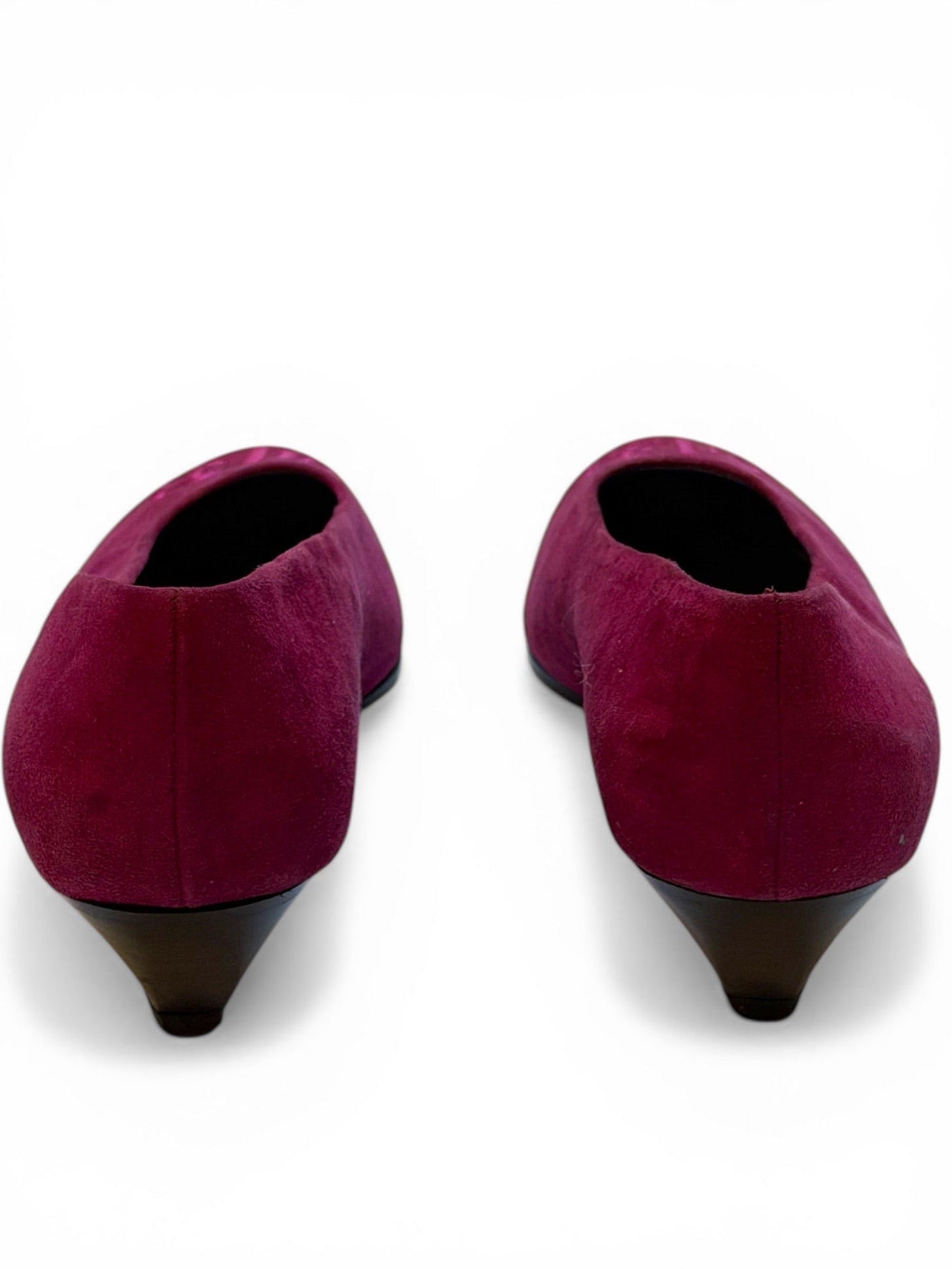 Vintage Christian Dior Paris Fuchsia Suede CD Embroidered Pumps