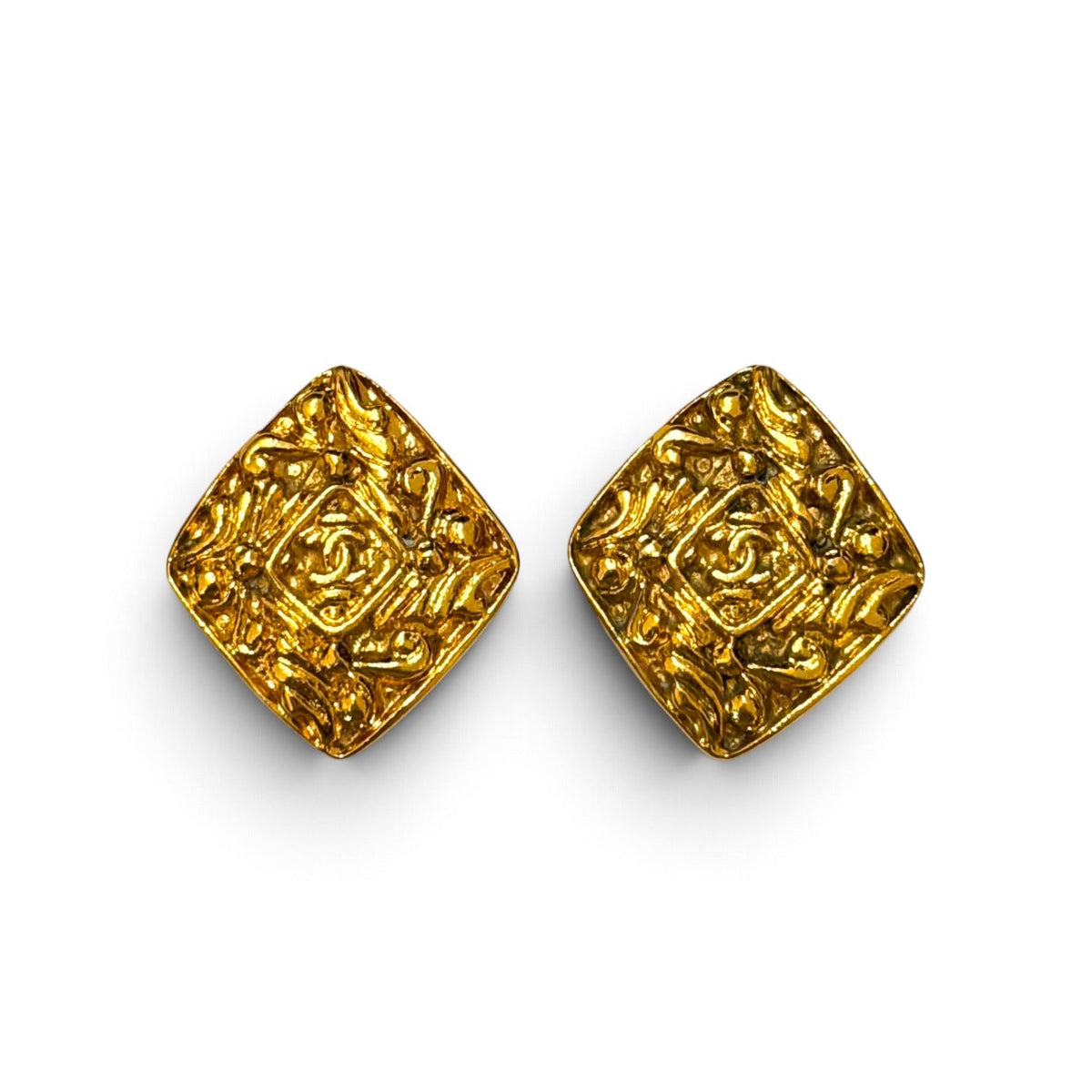 Chanel CC Gold-Tone Baroque Diamond Clip Earrings