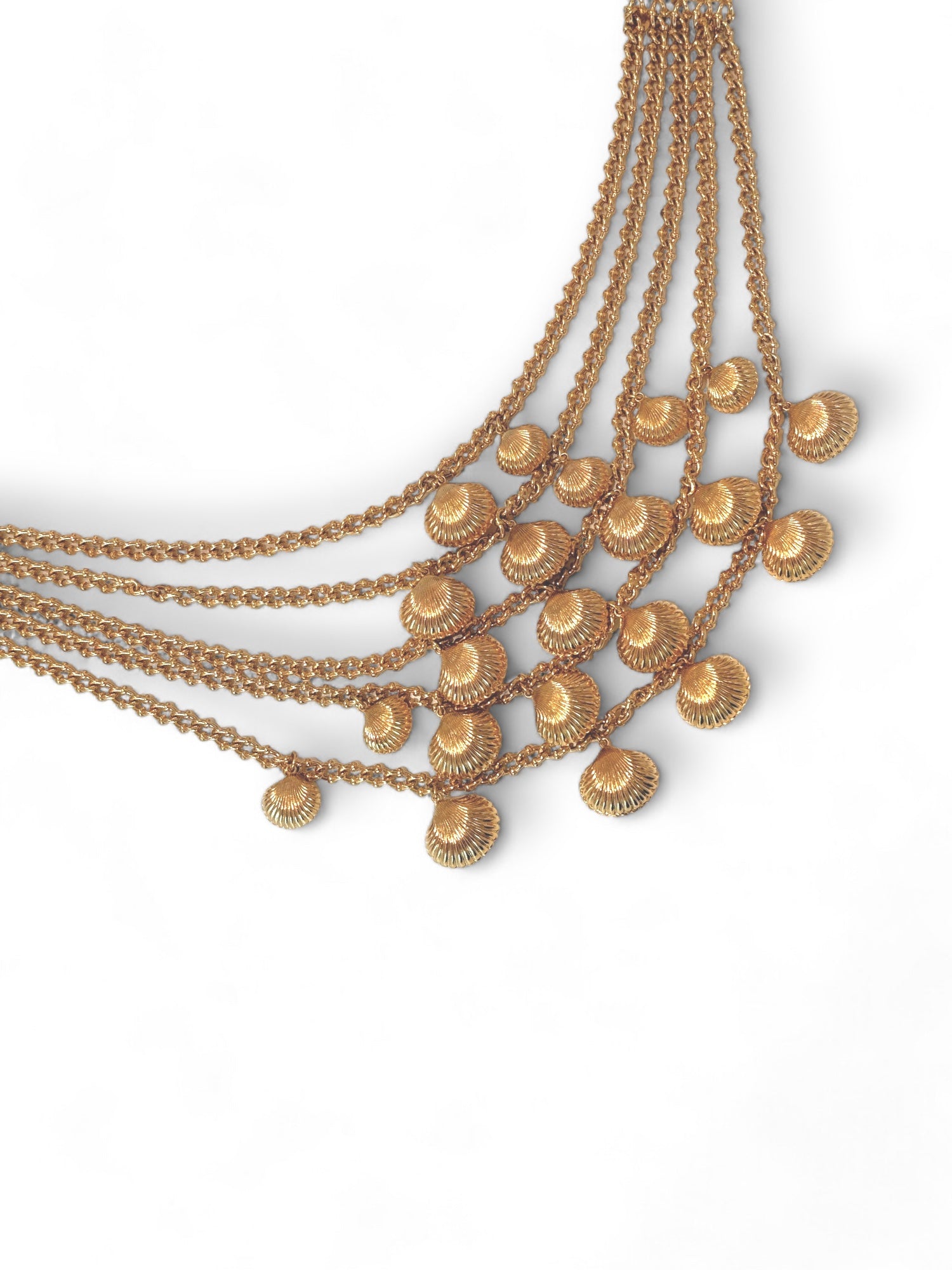 Shellfish necklace