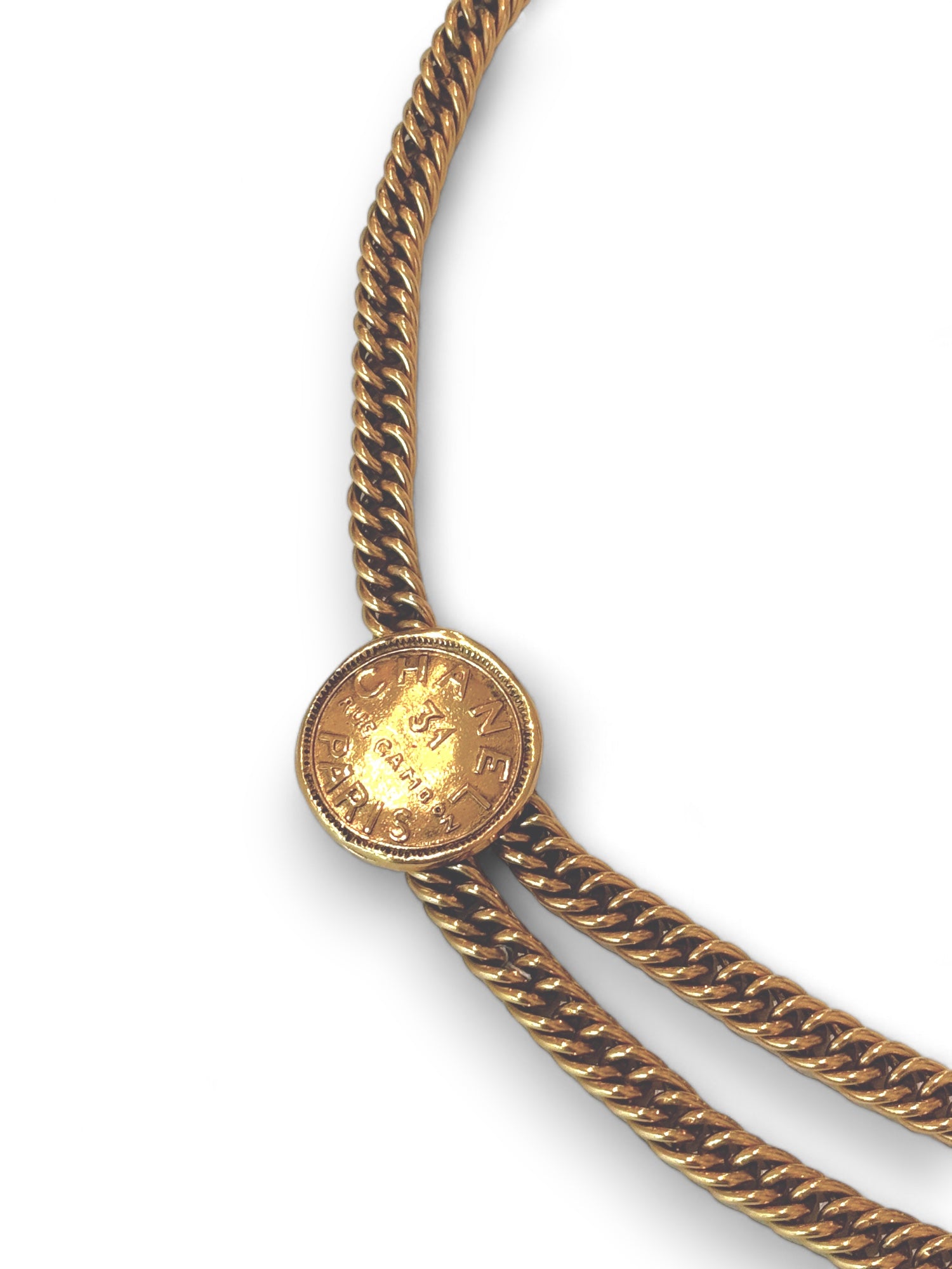 Iconic chainlink medallion belt