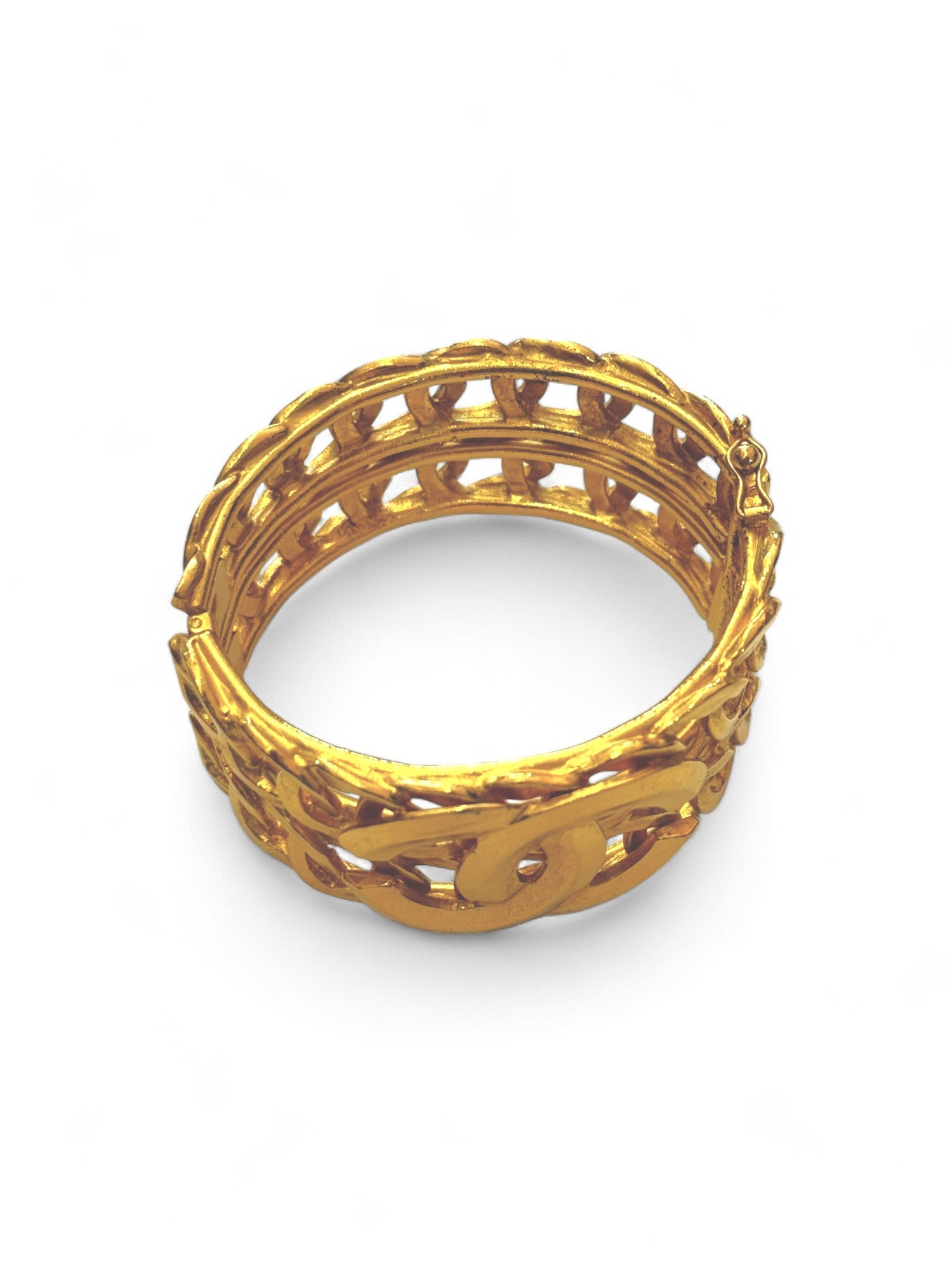 Rare Chanel chainlink cuff