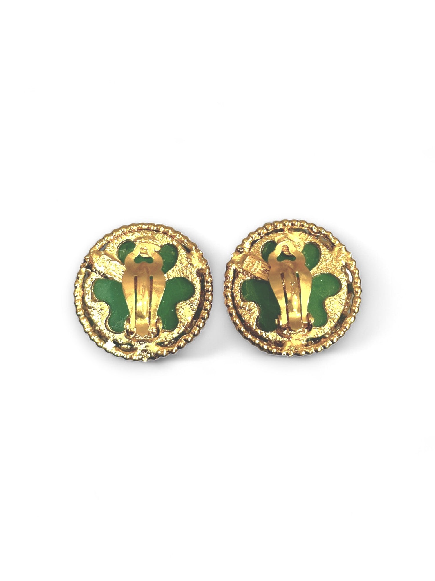 Iconic clip earrings