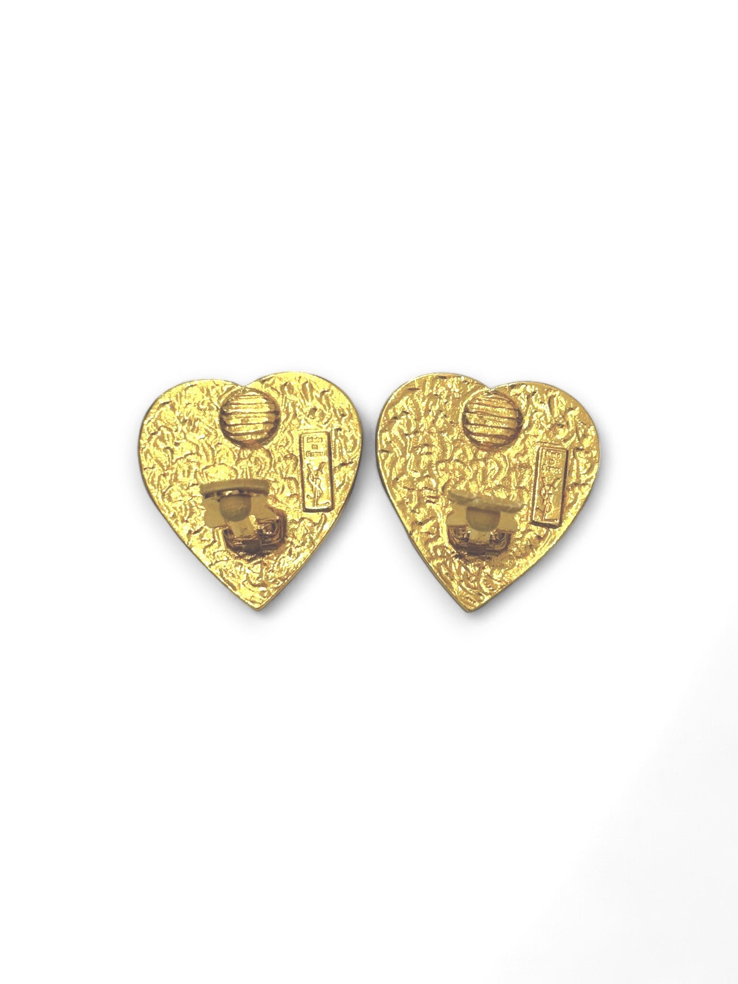 Vintage stone heart clip earrings