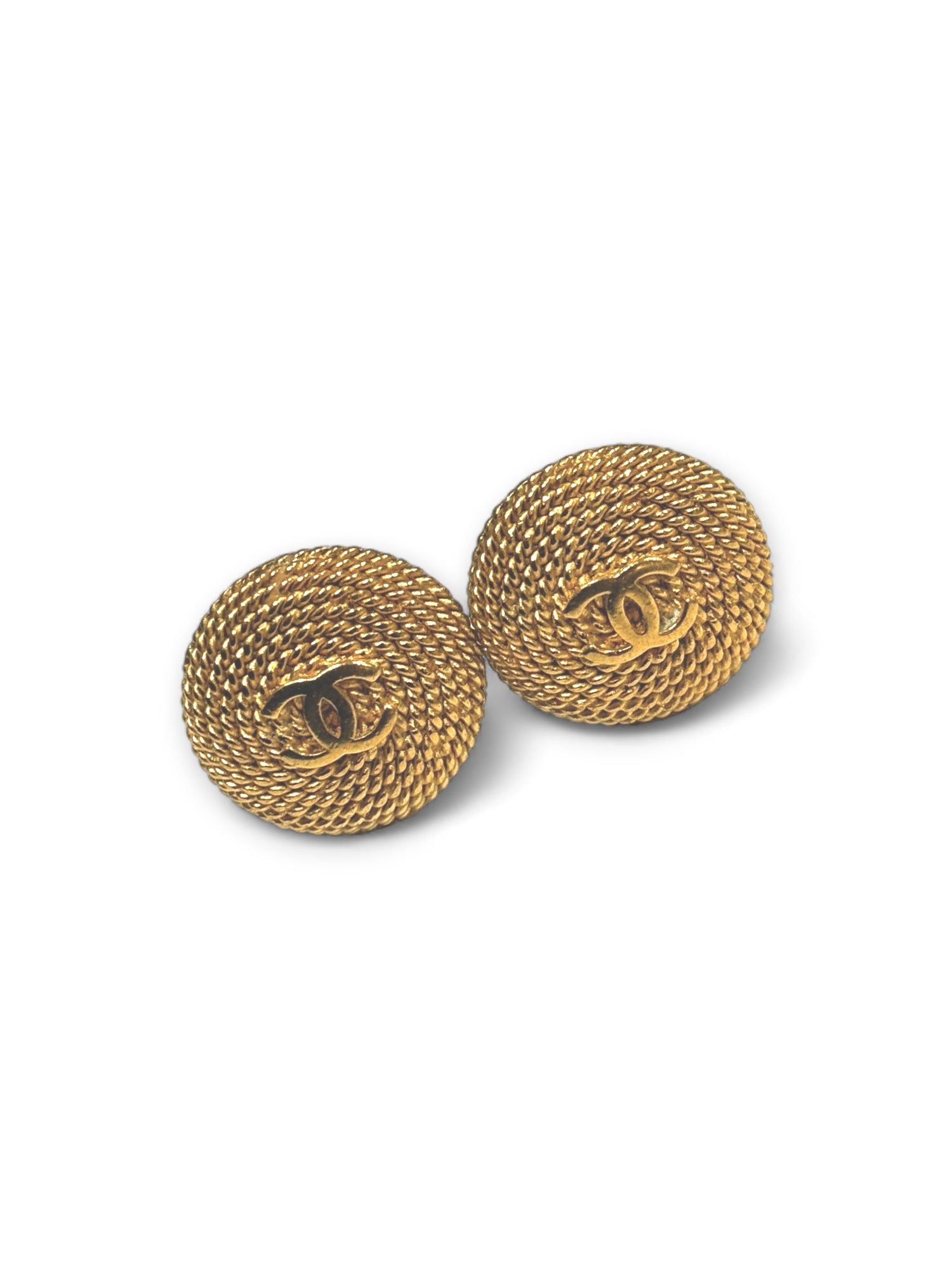 Vintage chainlink 'CC' clip earrings