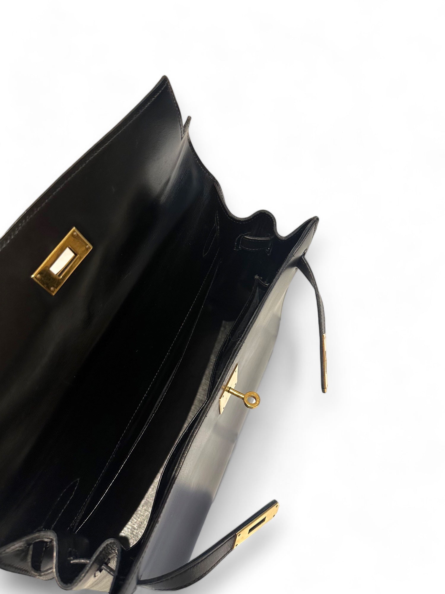 Stunning vintage Kelly in black box leather