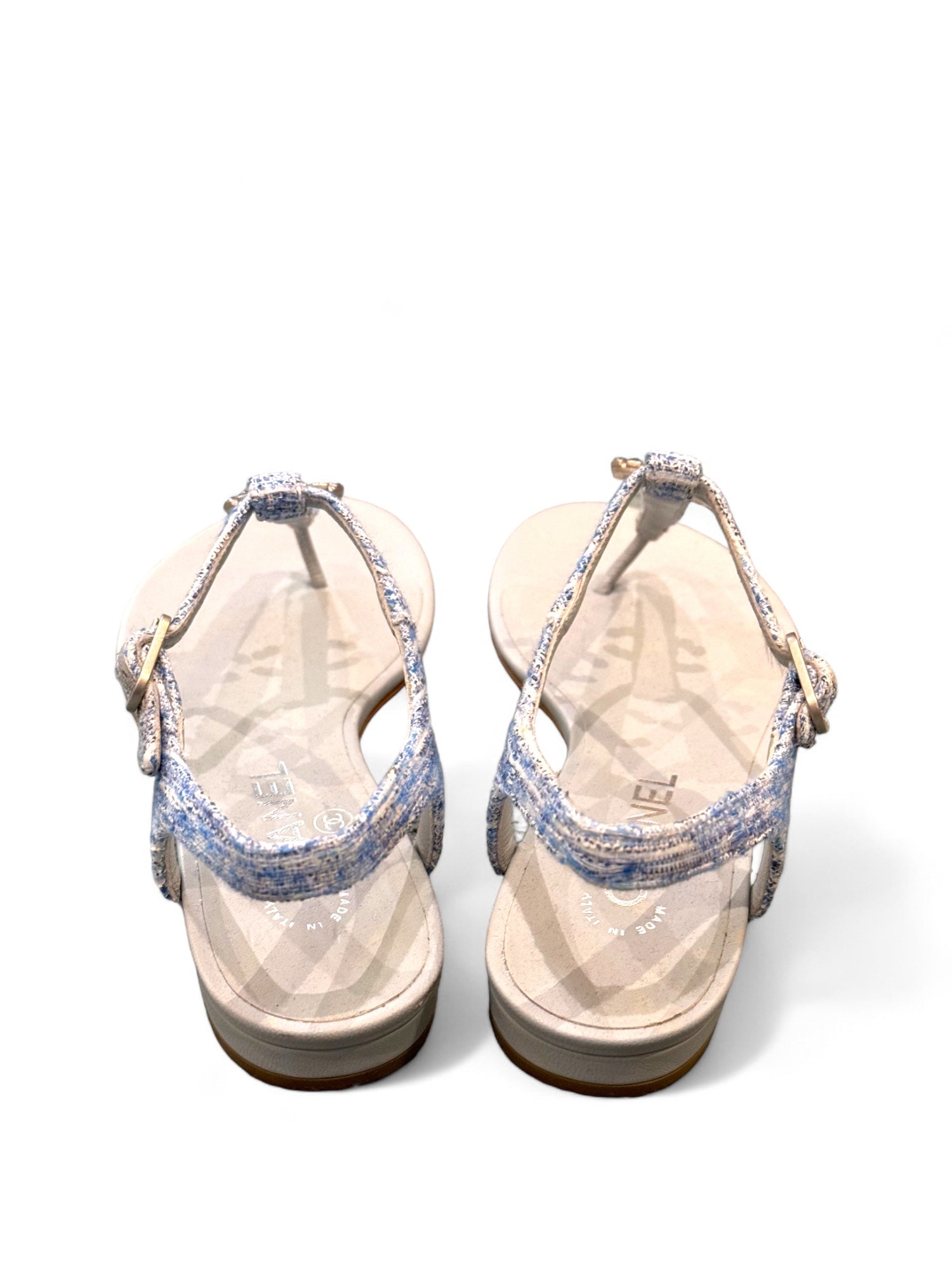 Light bleu sandals