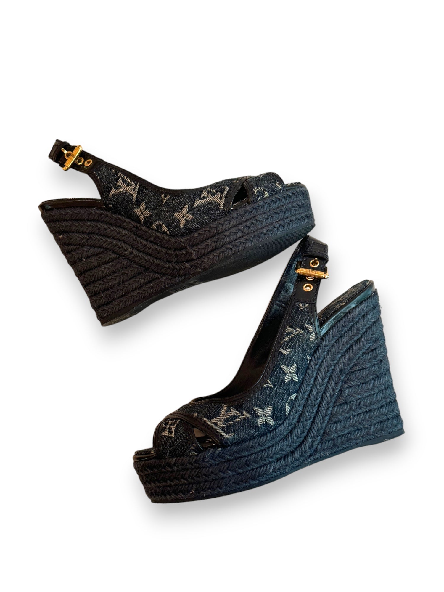 Denim wedge
