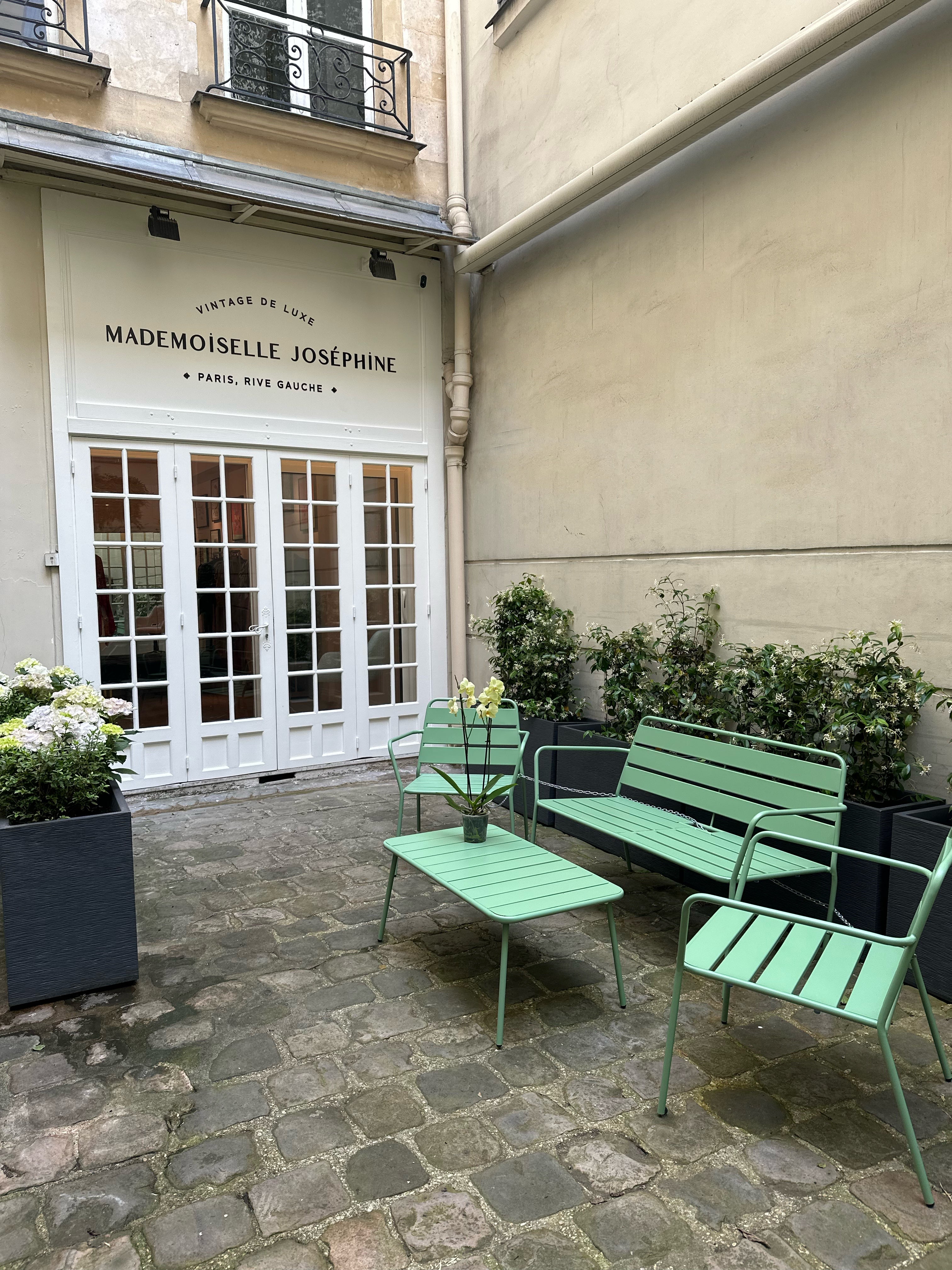 Boutique Mademoiselle Josephine Paris luxury vintage store backyard