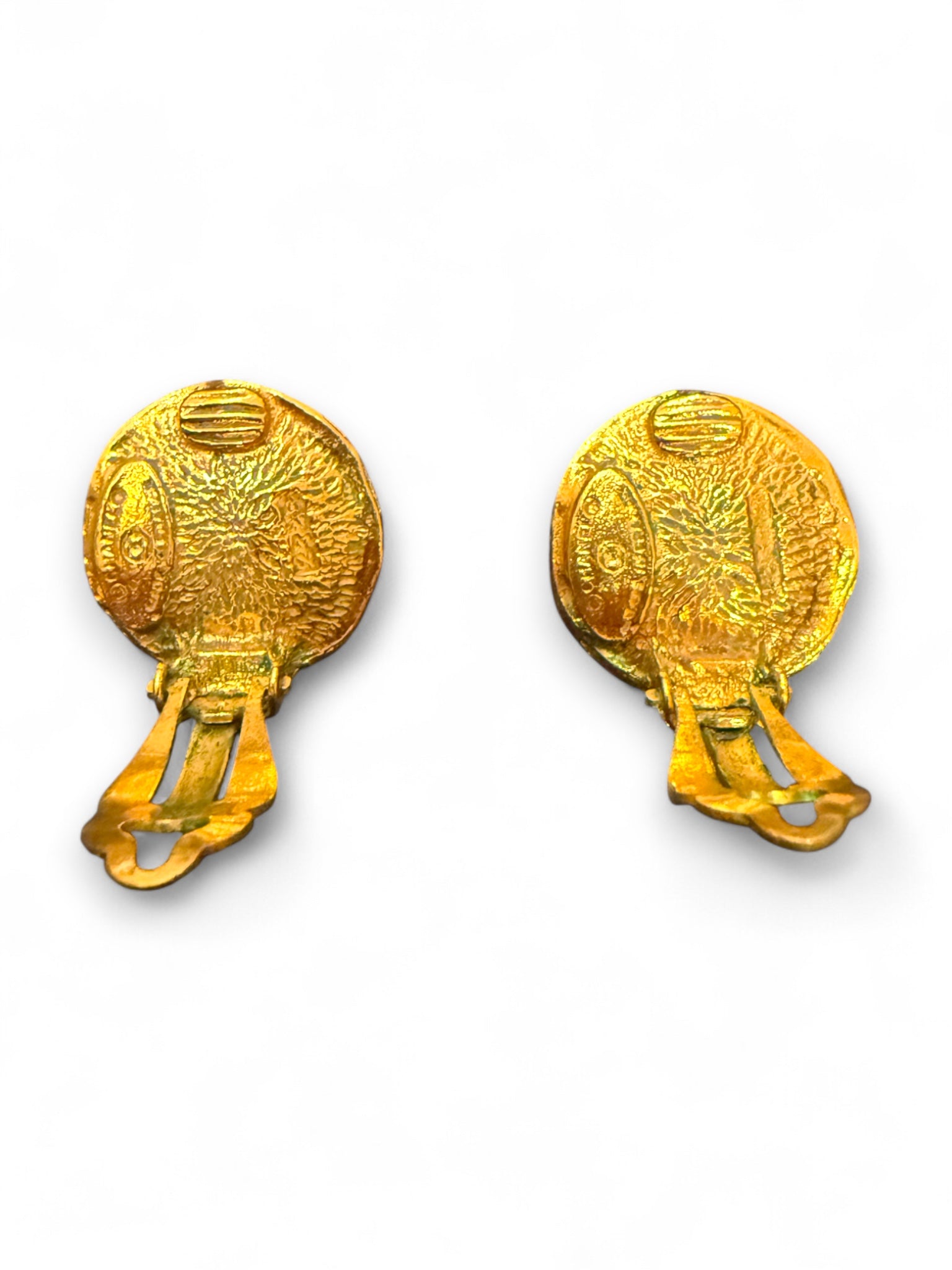 Vintage Chanel Perle clip earring