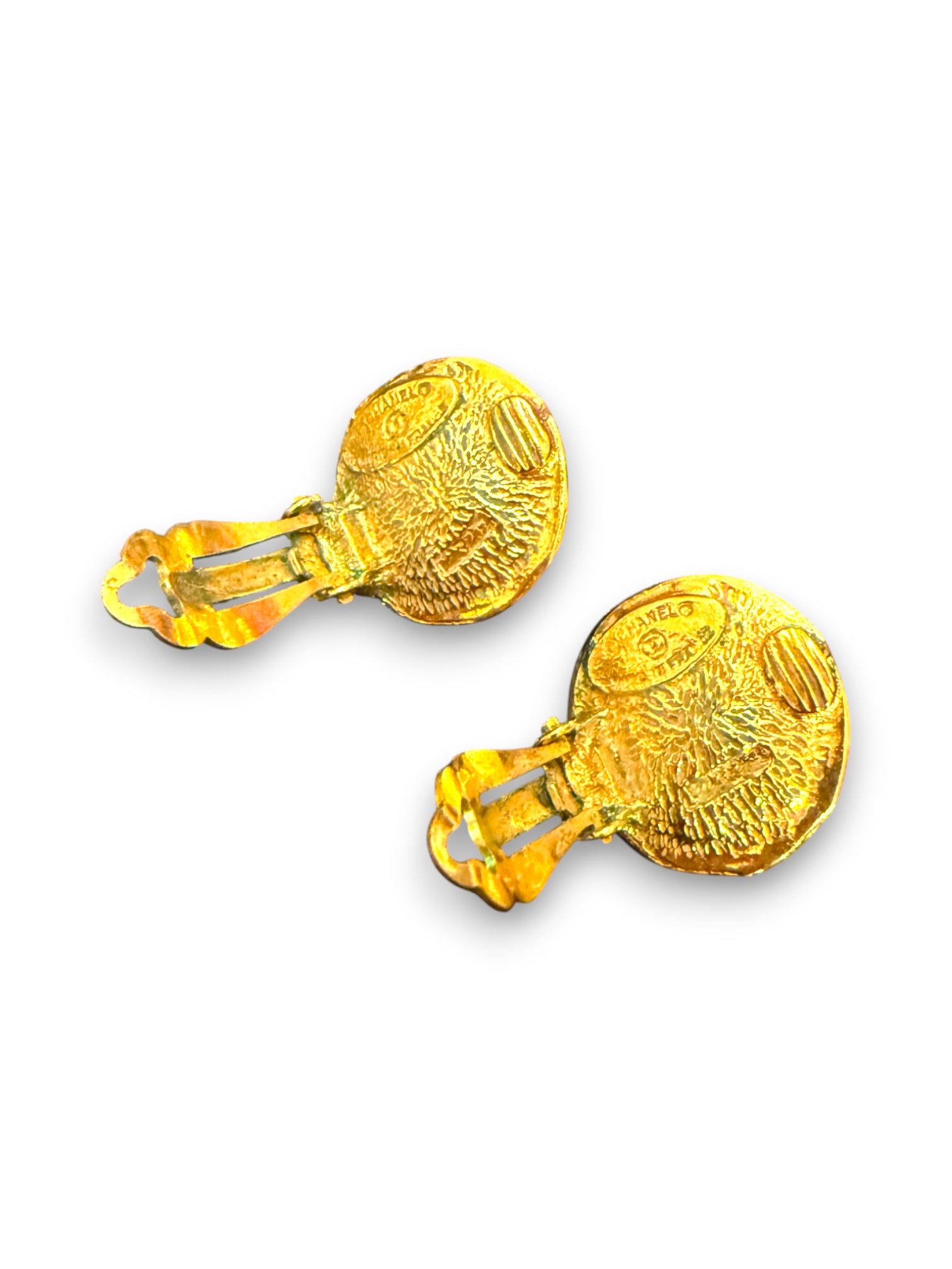 Vintage Chanel Perle clip earring