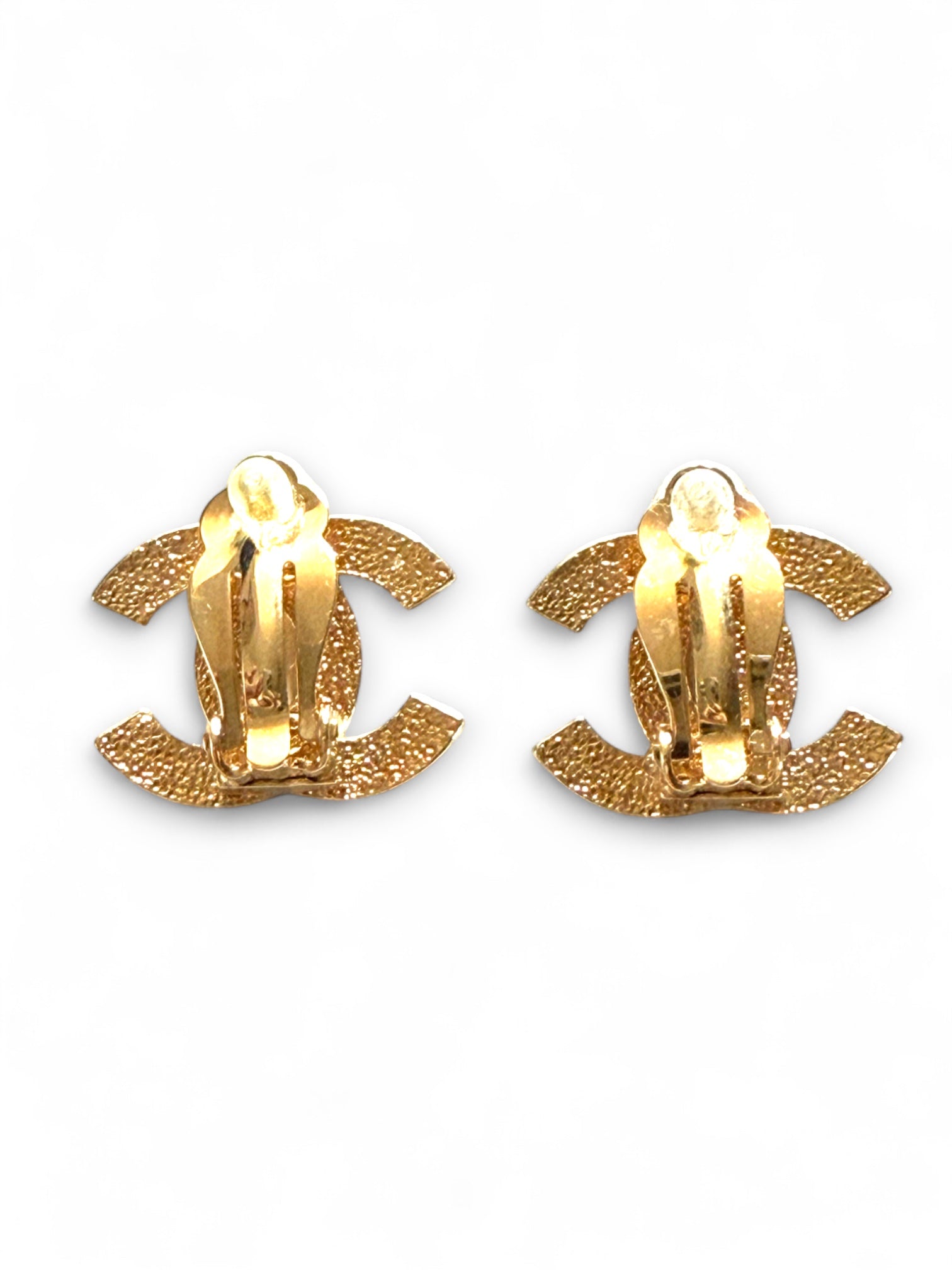 Vintage CC clip earrings