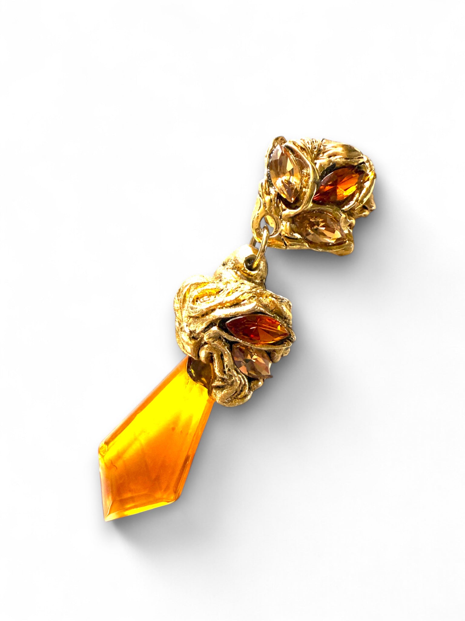 Vintage Kalinger ear pendent
