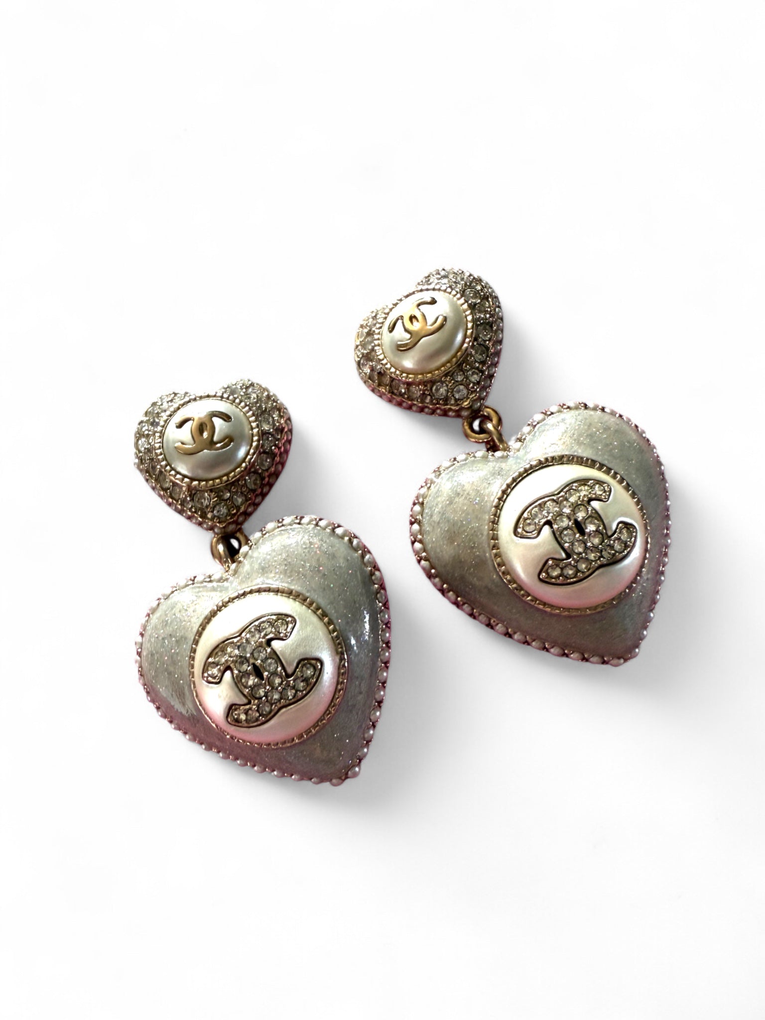 Heart CC ear pendent