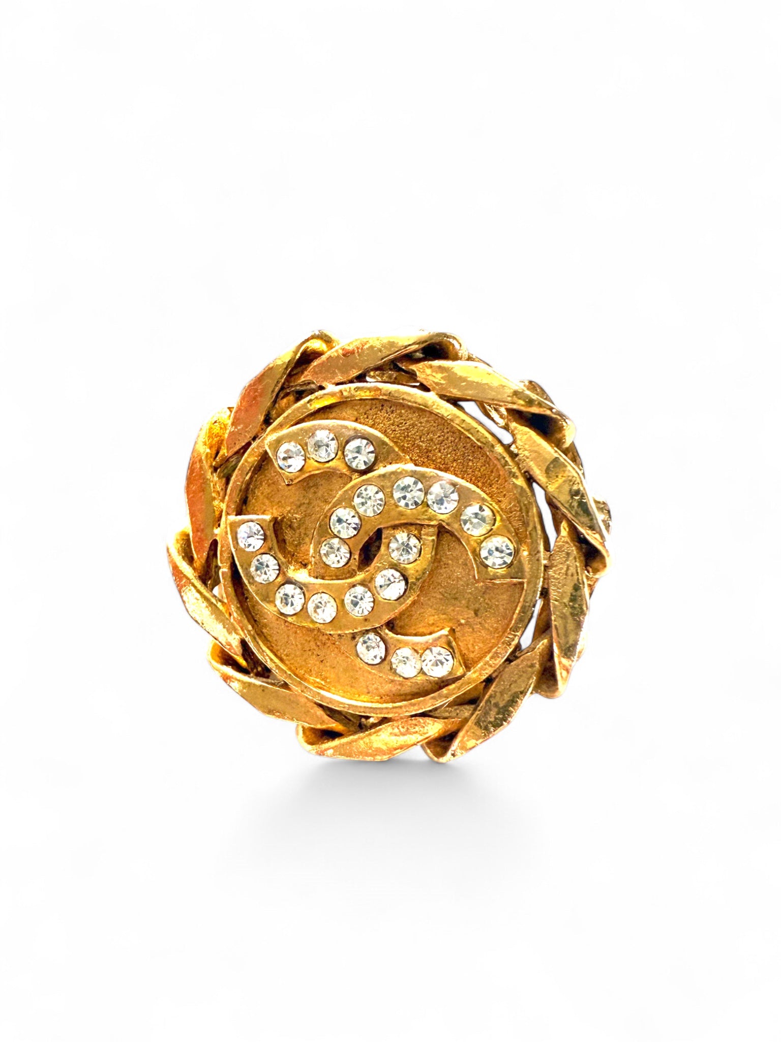 Rare chain CC clip earrings