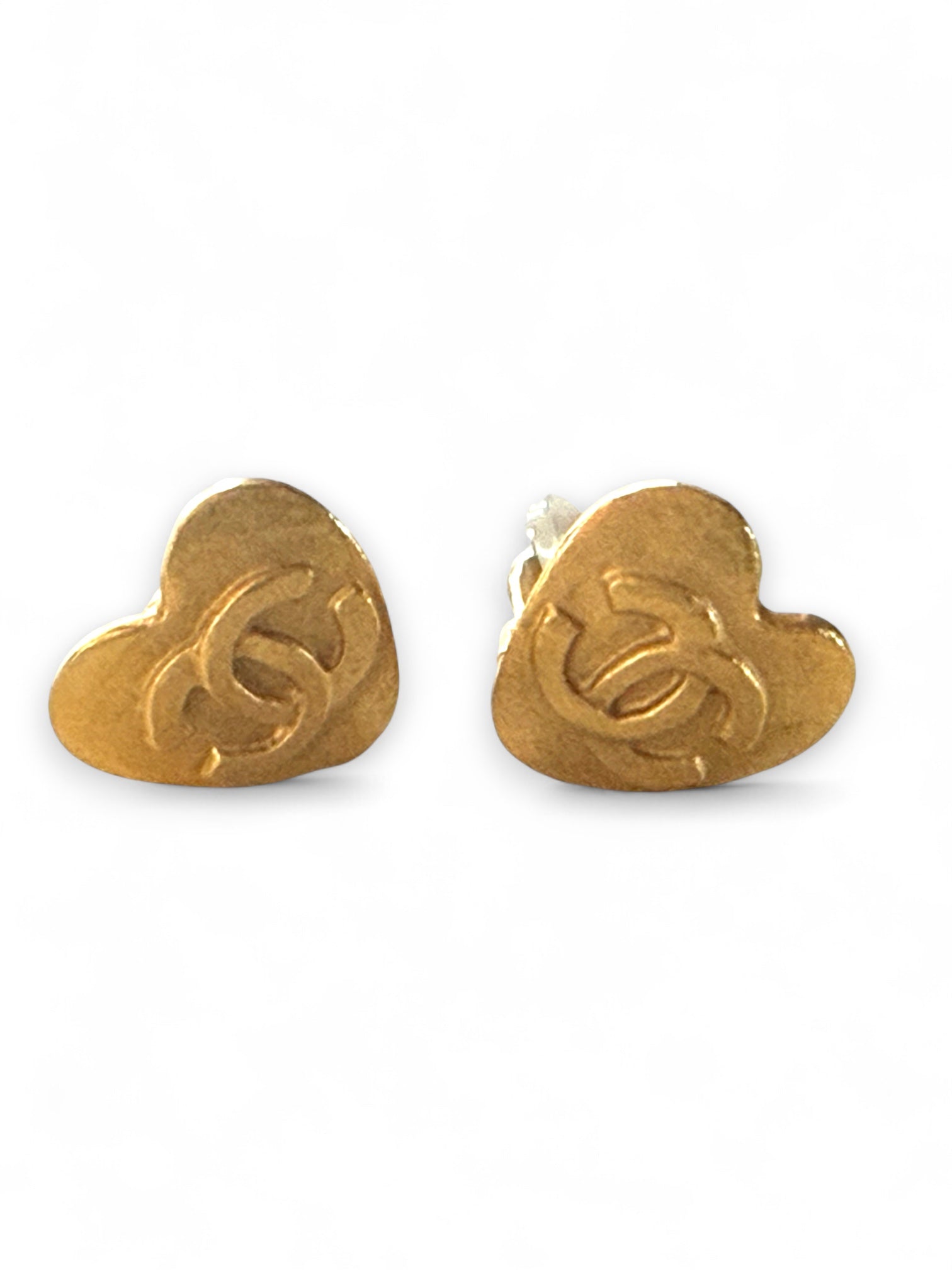 Vintage Heart clip earring