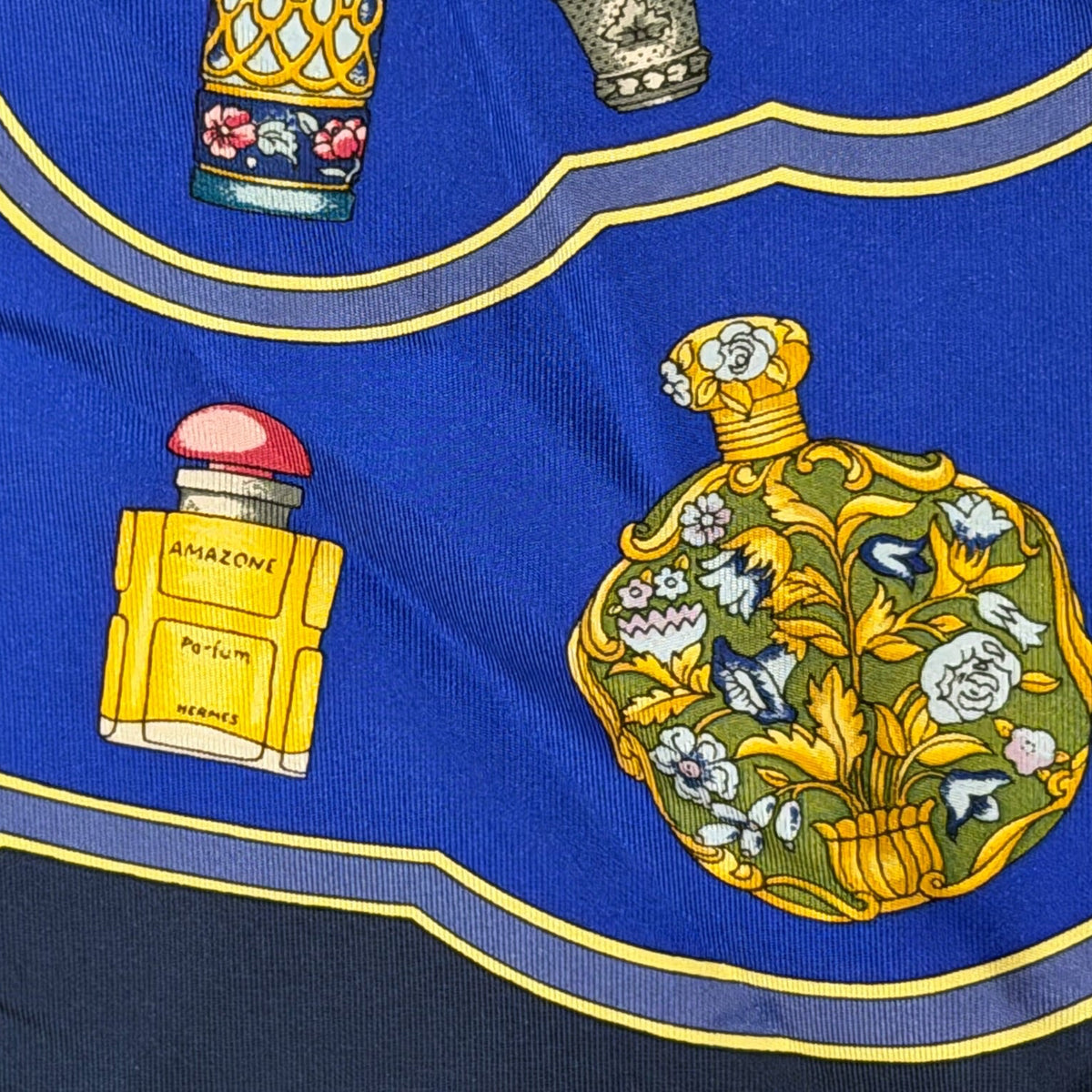 Hermès “Qu’importe le flacon” Silk Gavroche
