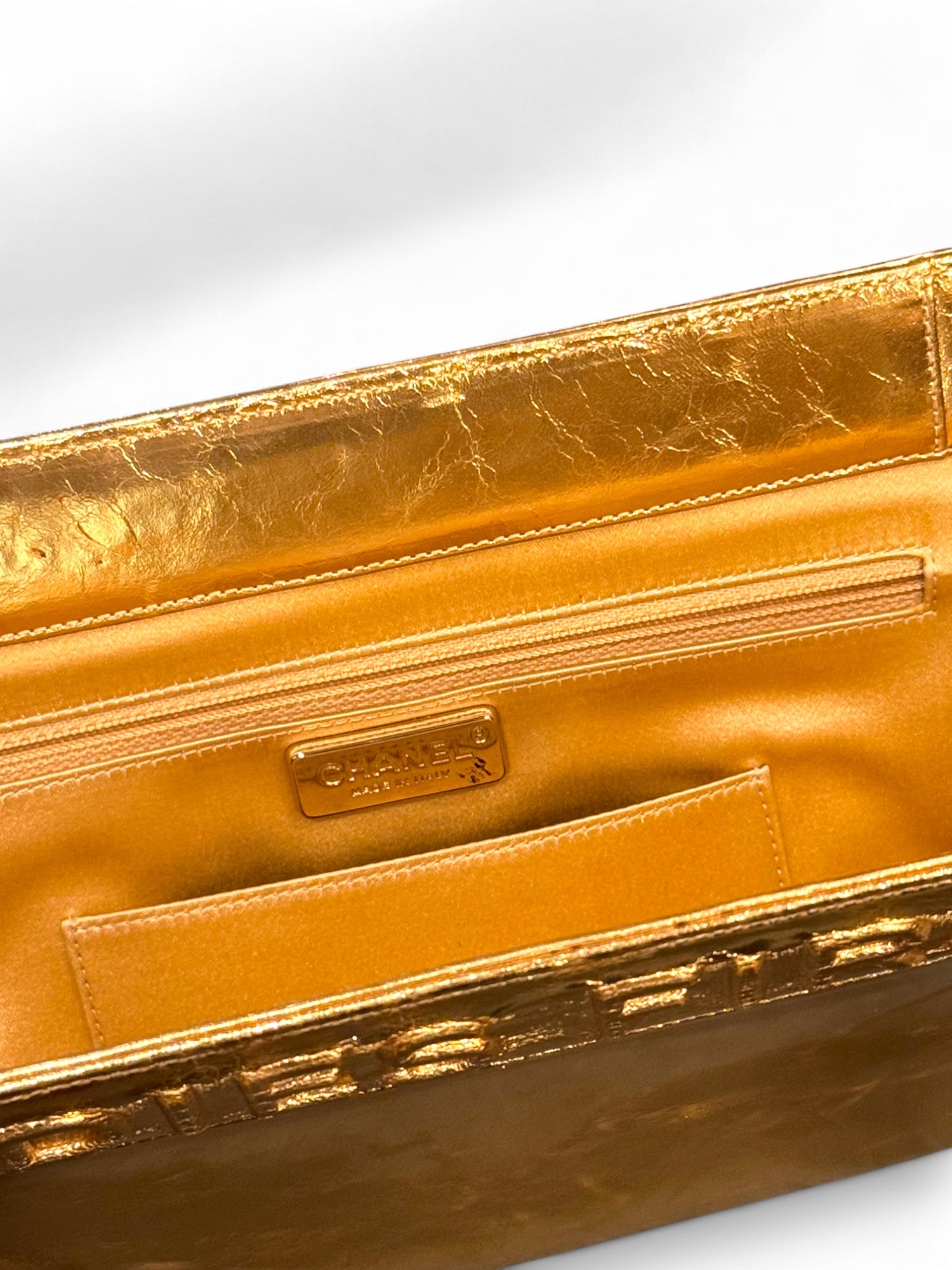 Collector Golden Cluutch