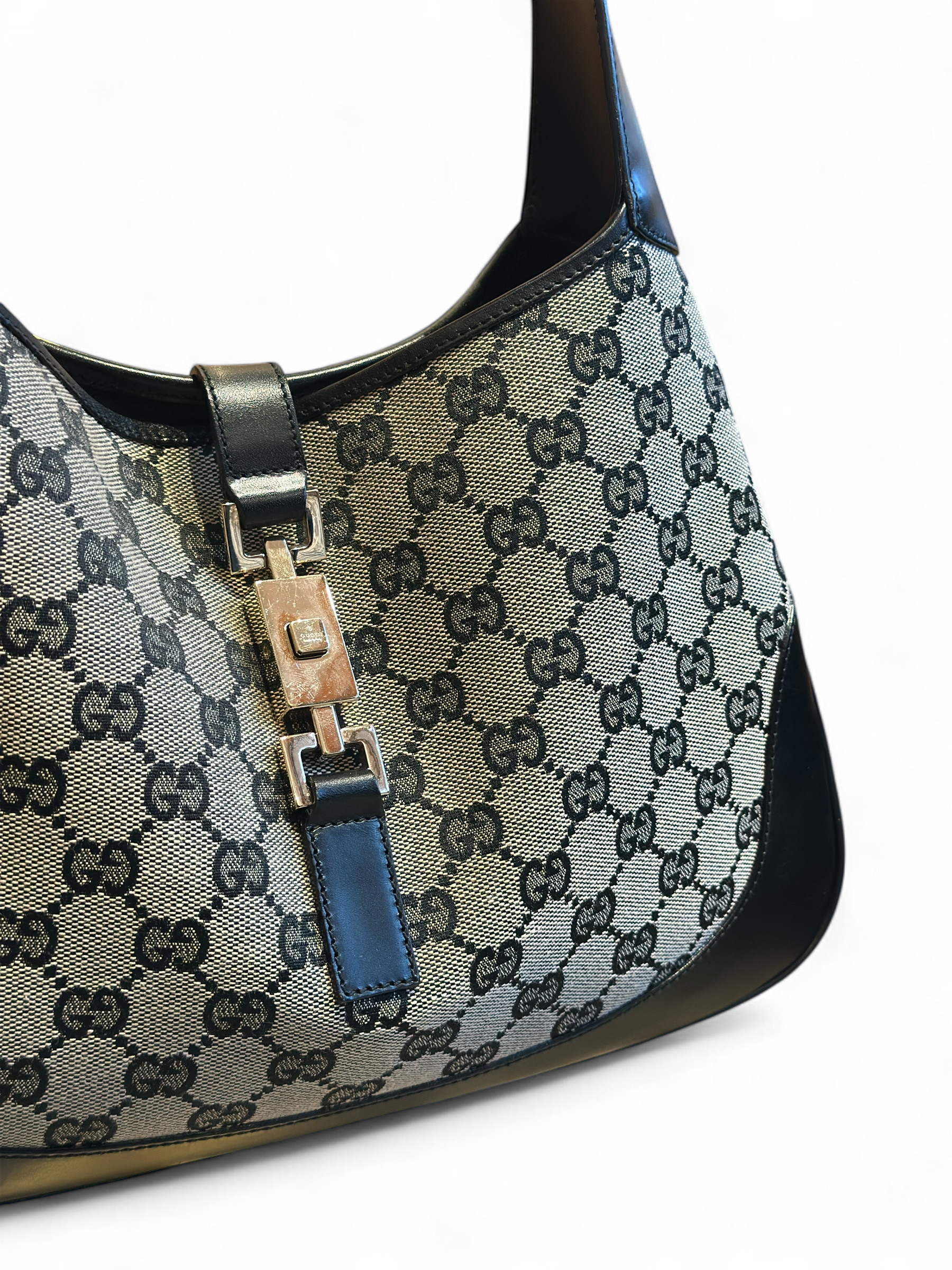 Timeless Gucci Jackie Bag