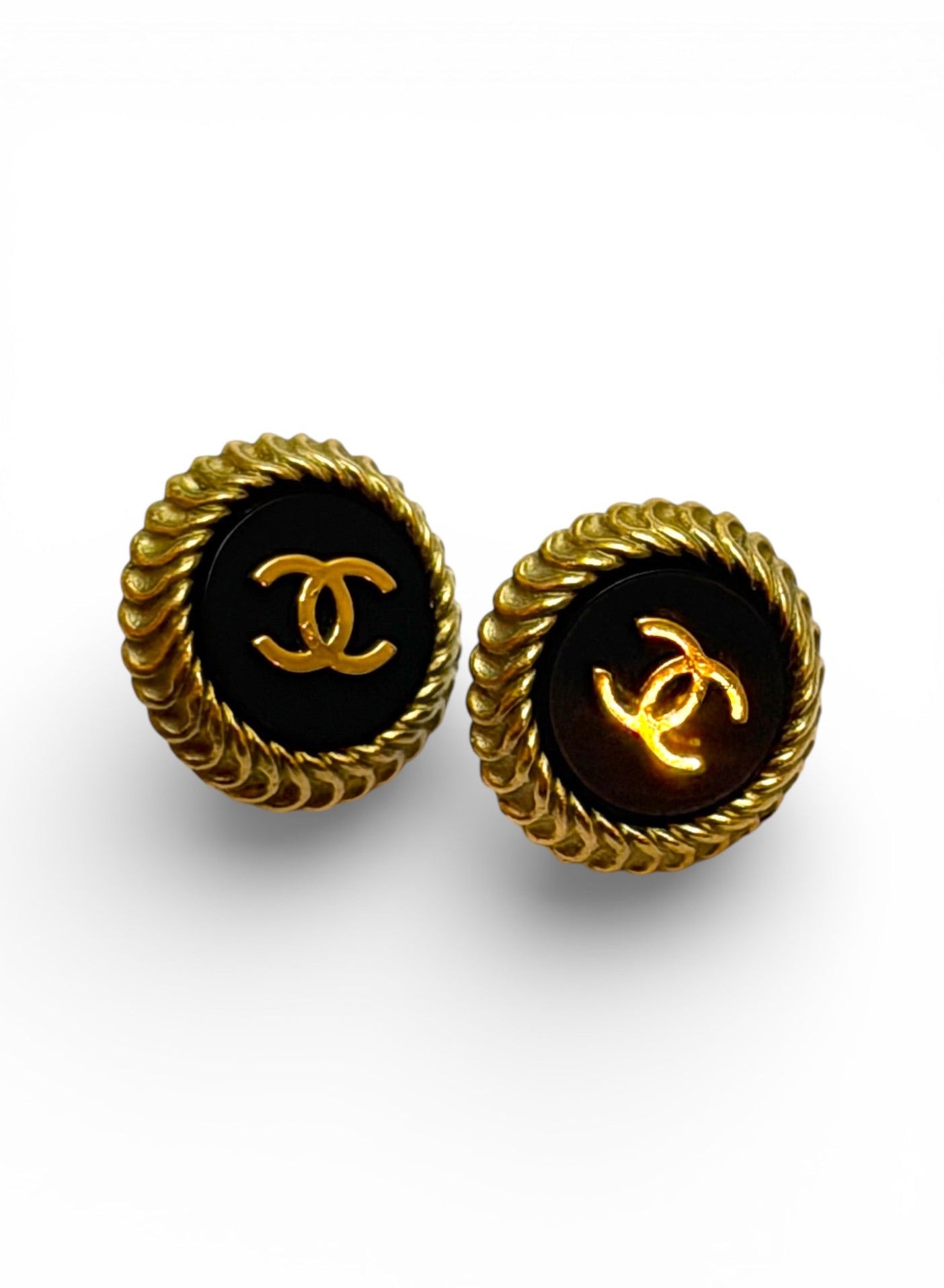Vintage Chanel 95P Black CC Rope Border Clip Earrings