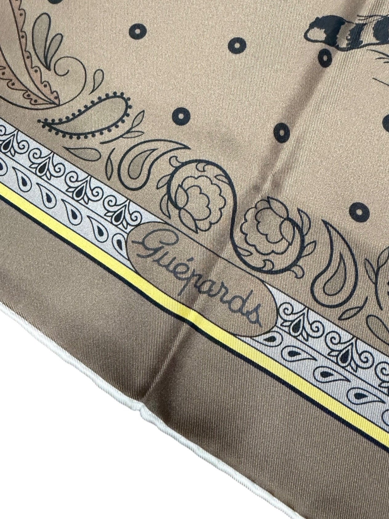 Hermès Paris Silk Carré 90 "Guépards"