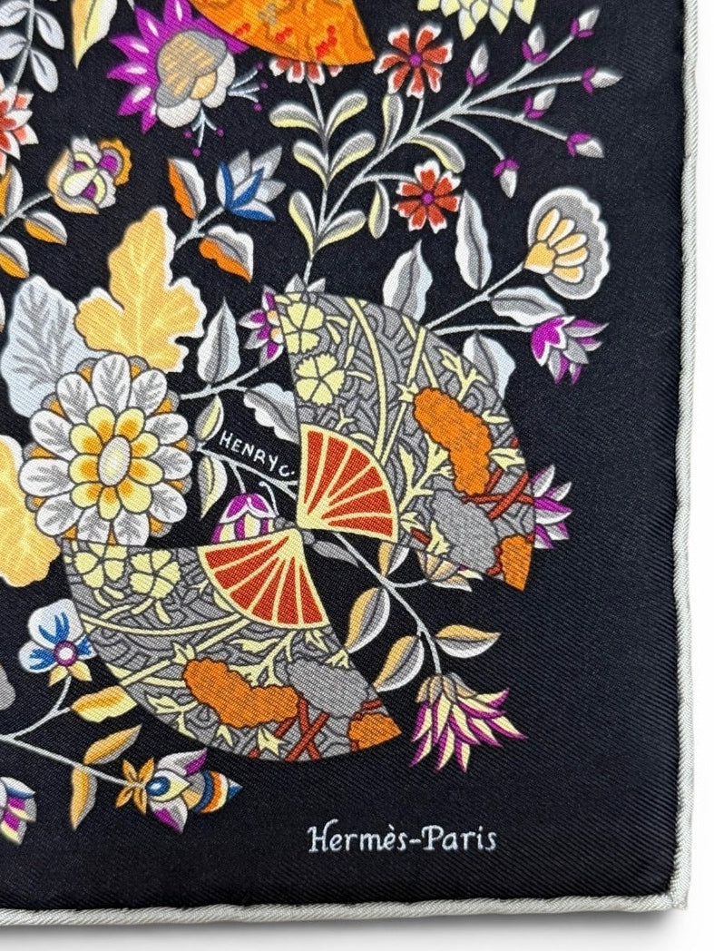Hermès Paris Silk Gavroche 45 "Fleurs et Papillons de Tissu"
