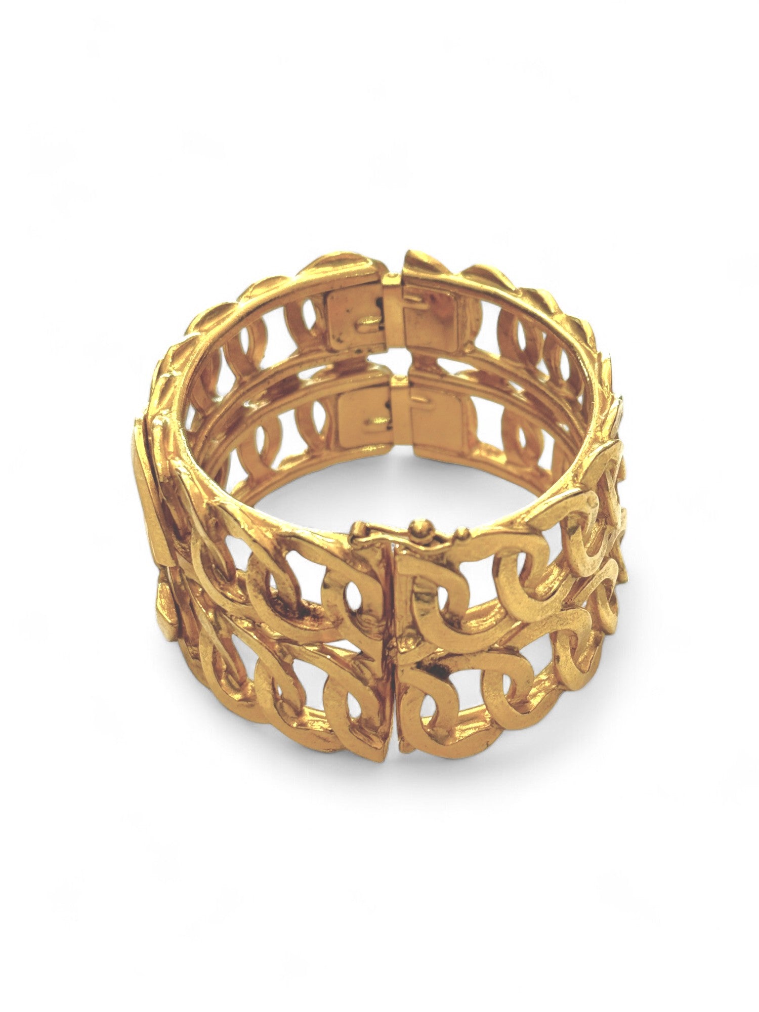 Rare Chanel chainlink cuff