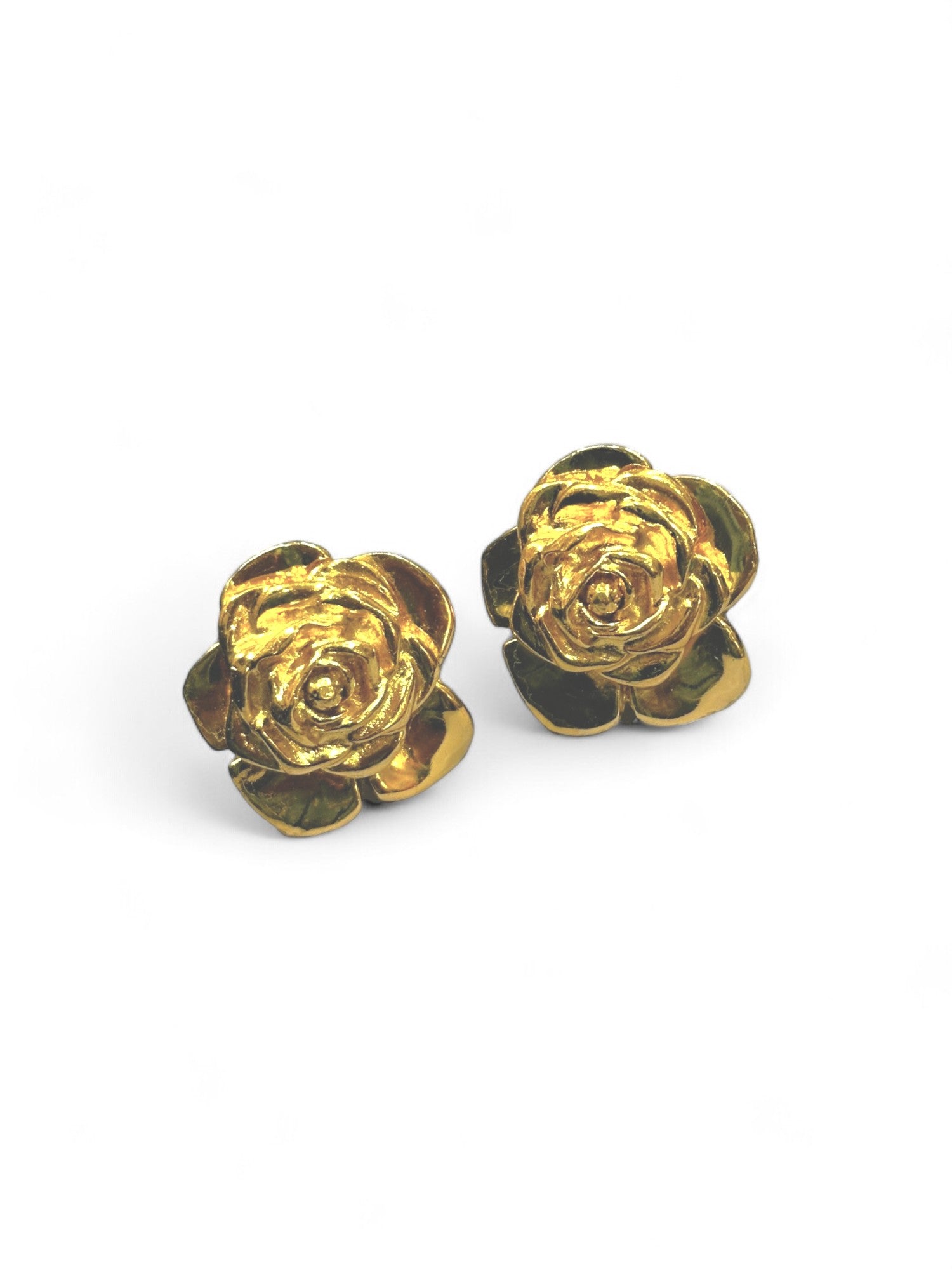 Rare camélia clip earrings