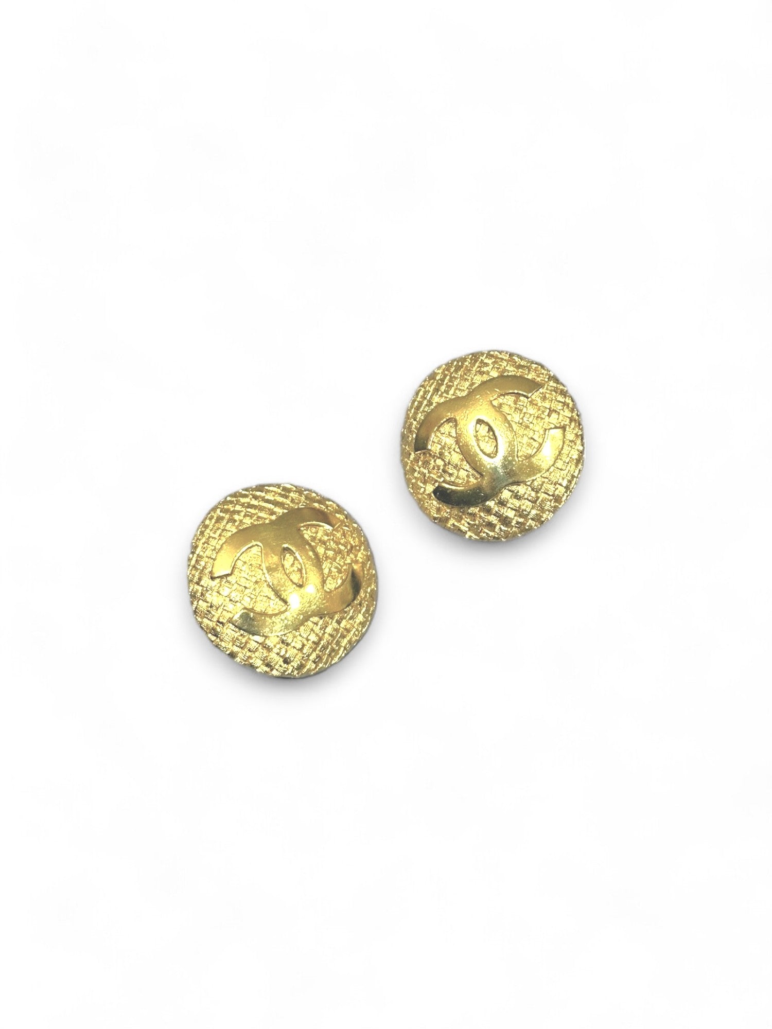Vintage CC clip earrings