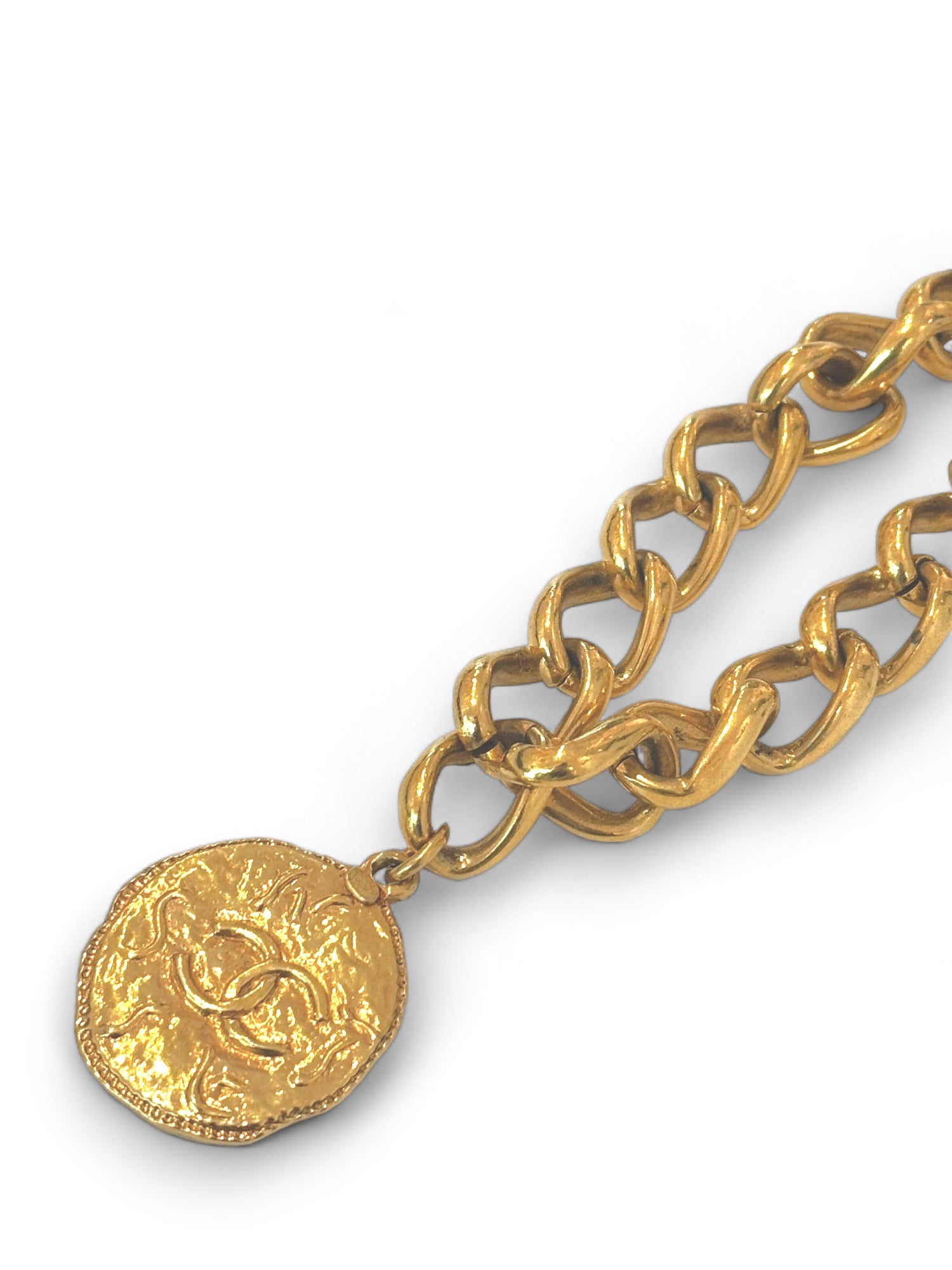 Stunning CC chain necklace