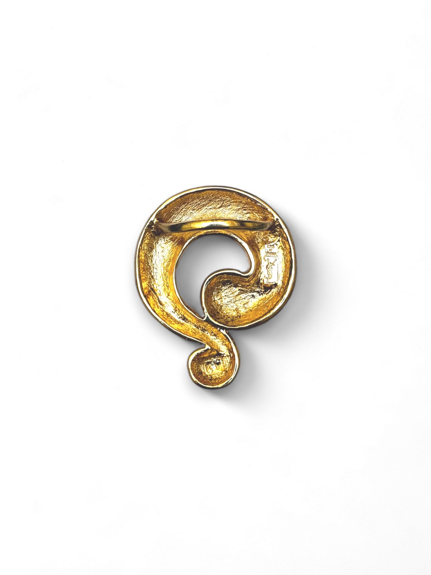 Vintage swirl brooch